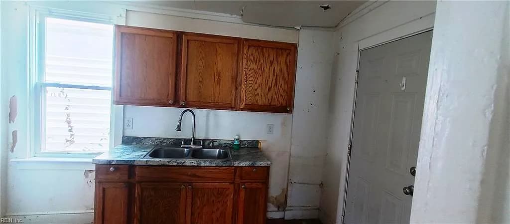 838 29TH ST, NEWPORT NEWS VA 23607 thumb 8