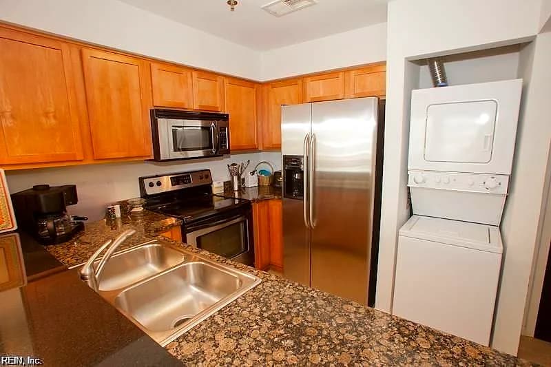 304 28th ST #202, VIRGINIA BEACH VA 23451 thumb 8