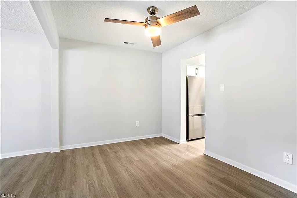 5525 Campus DR, VIRGINIA BEACH VA 23462 thumb 7
