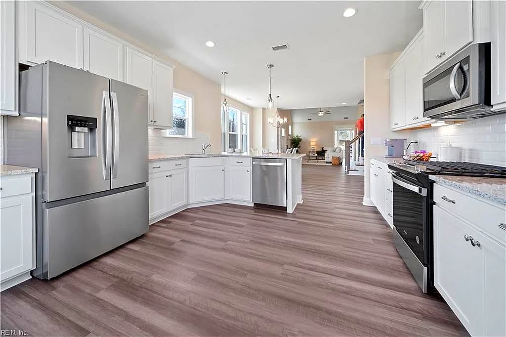 4706 Mahogany RN, CHESAPEAKE VA 23321 thumb 8