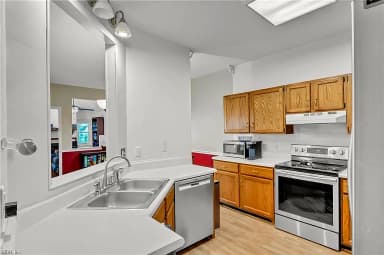 1273 Lake DR, NEWPORT NEWS VA 23602 thumb 9