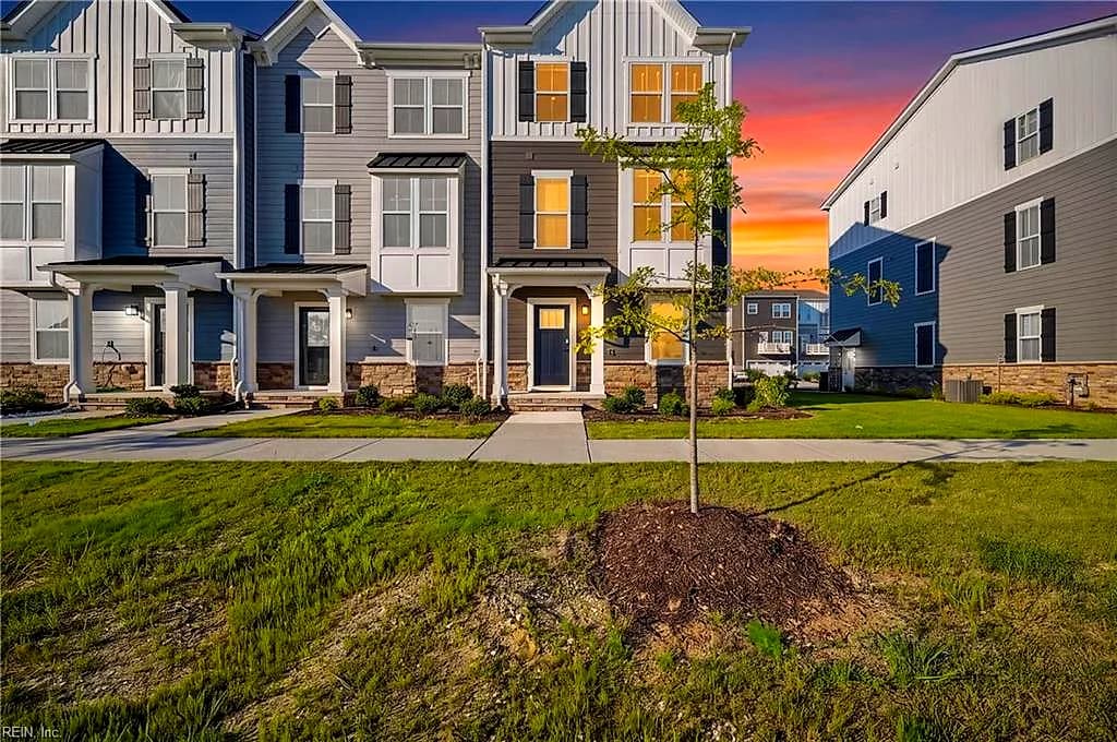 204 Oconner ST, MOYOCK NC 27958 - Main photo
