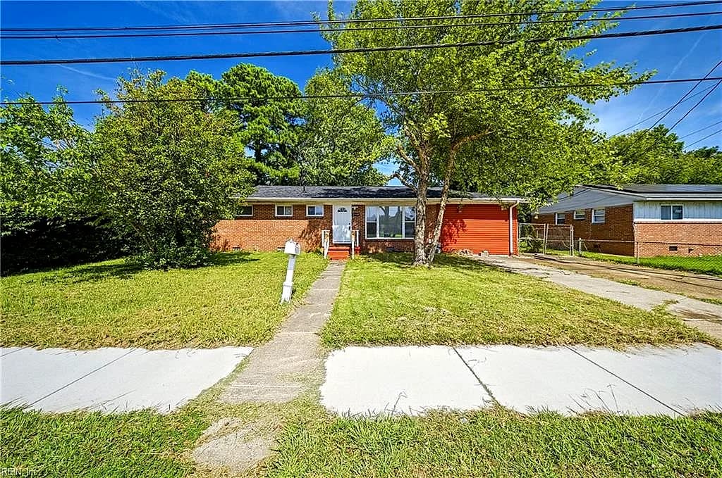 2948 E Little Creek RD, NORFOLK VA 23518 - Photo 3