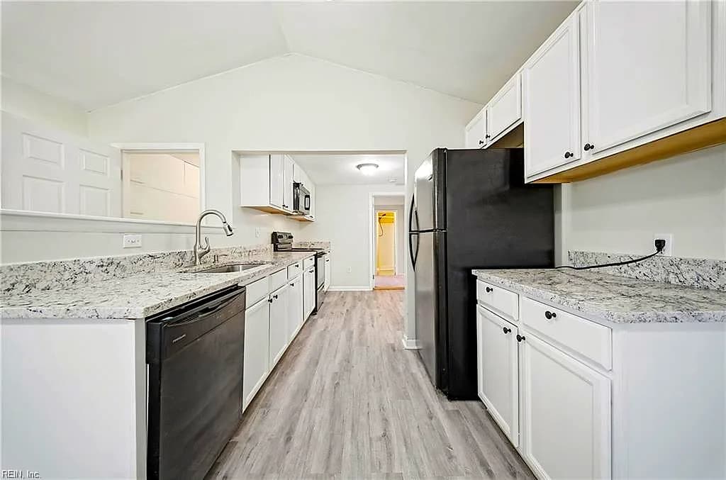 2948 E Little Creek RD, NORFOLK VA 23518 thumb 10