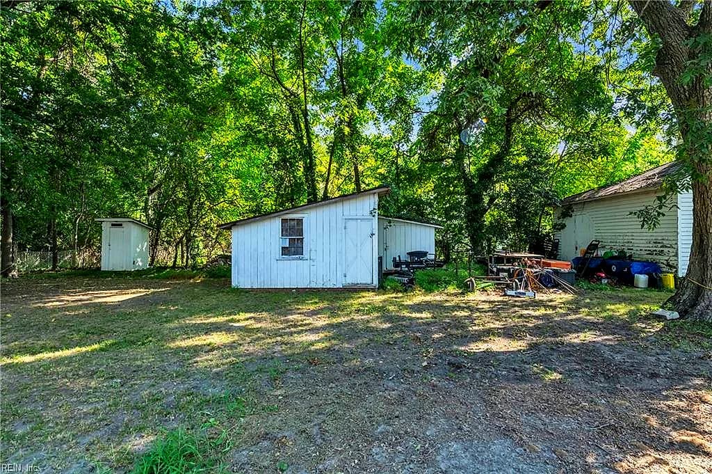 10361 Center ST, CARROLLTON VA 23314 thumb 11