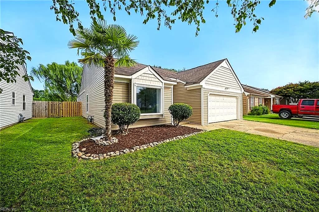 1812 Bernstein DR, VIRGINIA BEACH VA 23454 - Photo 2