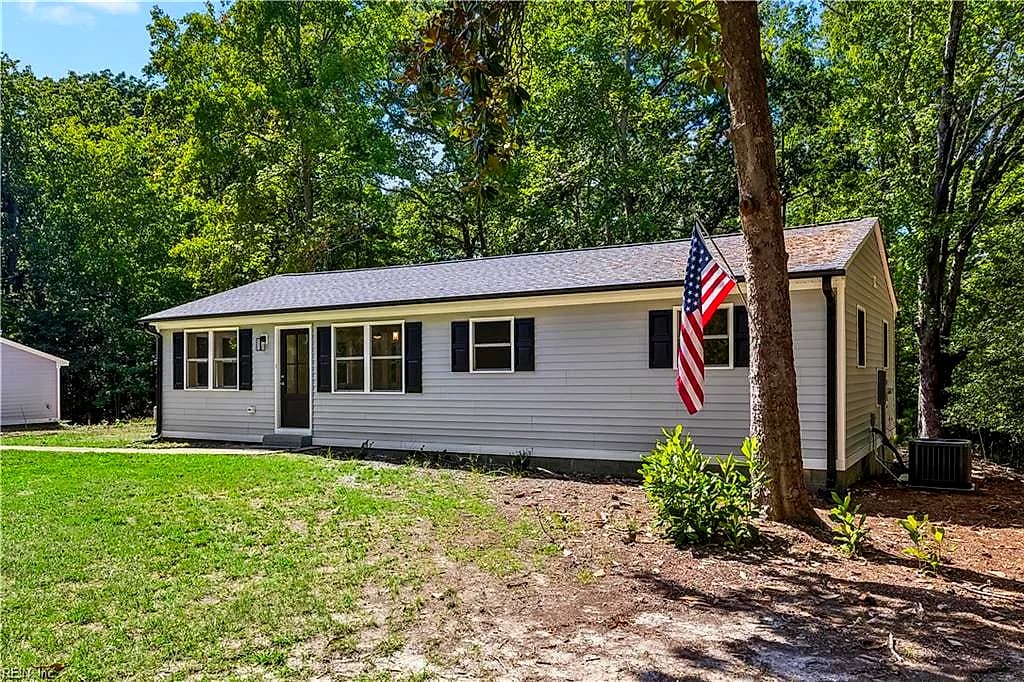 9239 Croaker RD, WILLIAMSBURG VA 23188 - Photo 4