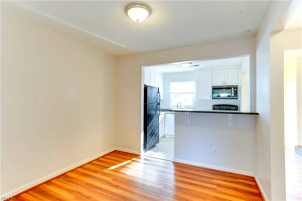 2220 Windom PL, VIRGINIA BEACH VA 23454 thumb 10