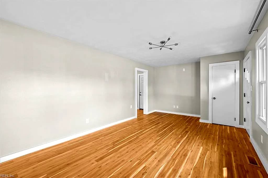 13 Catalina DR, HAMPTON VA 23664 thumb 11