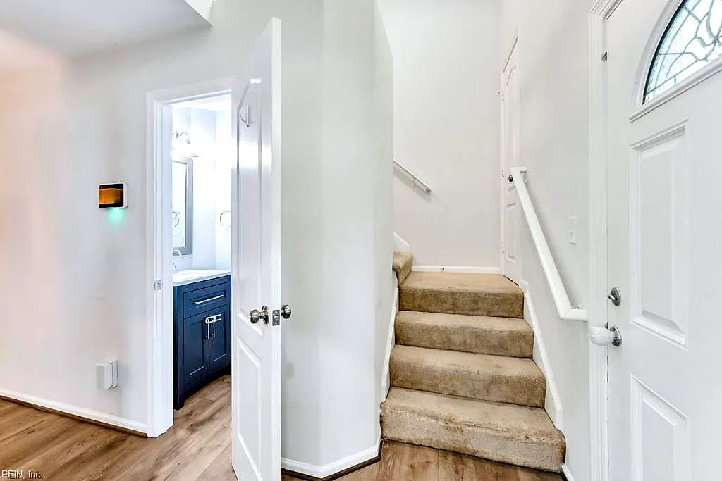 8 Creekside CT, PORTSMOUTH VA 23703 thumb 8