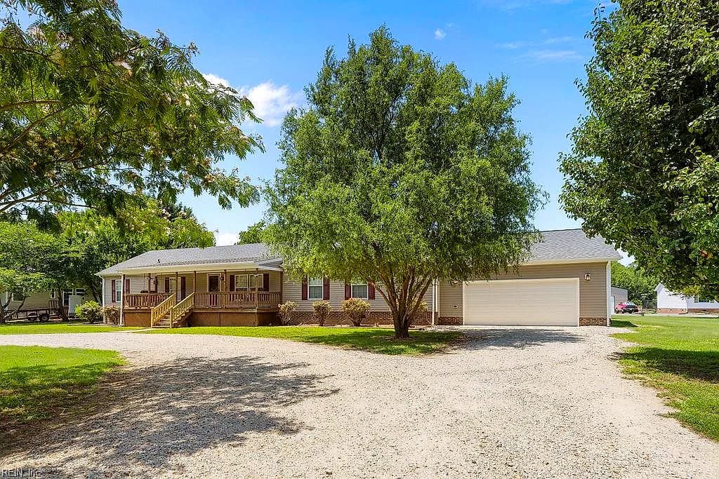 9242 Doles RD, IVOR VA 23866 - Main photo
