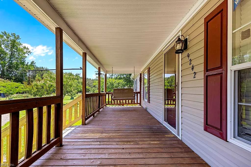 9242 Doles RD, IVOR VA 23866 - Photo 3