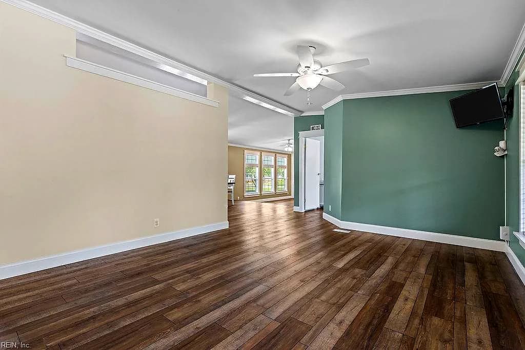 9242 Doles RD, IVOR VA 23866 - Photo 4