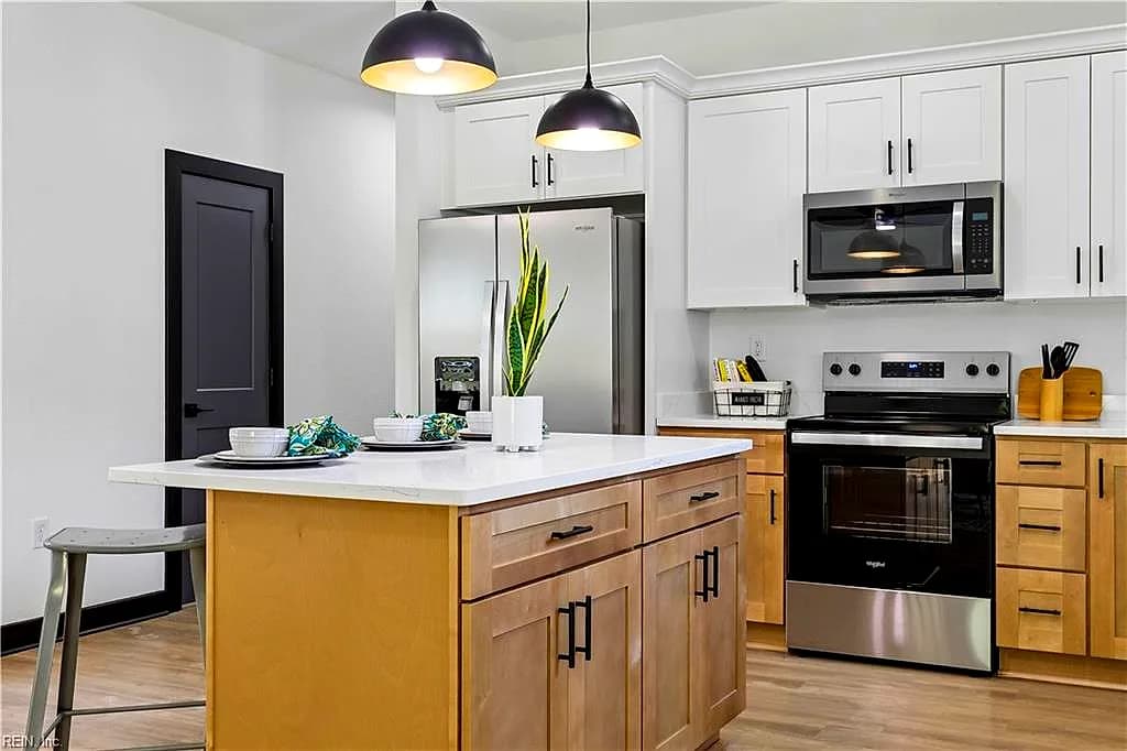 1216 West AVE, HAMPTON VA 23669 - Photo 5