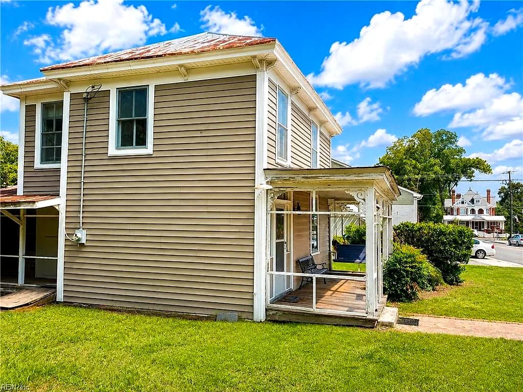 278 Prince George ST, URBANNA VA 23175 - Photo 4