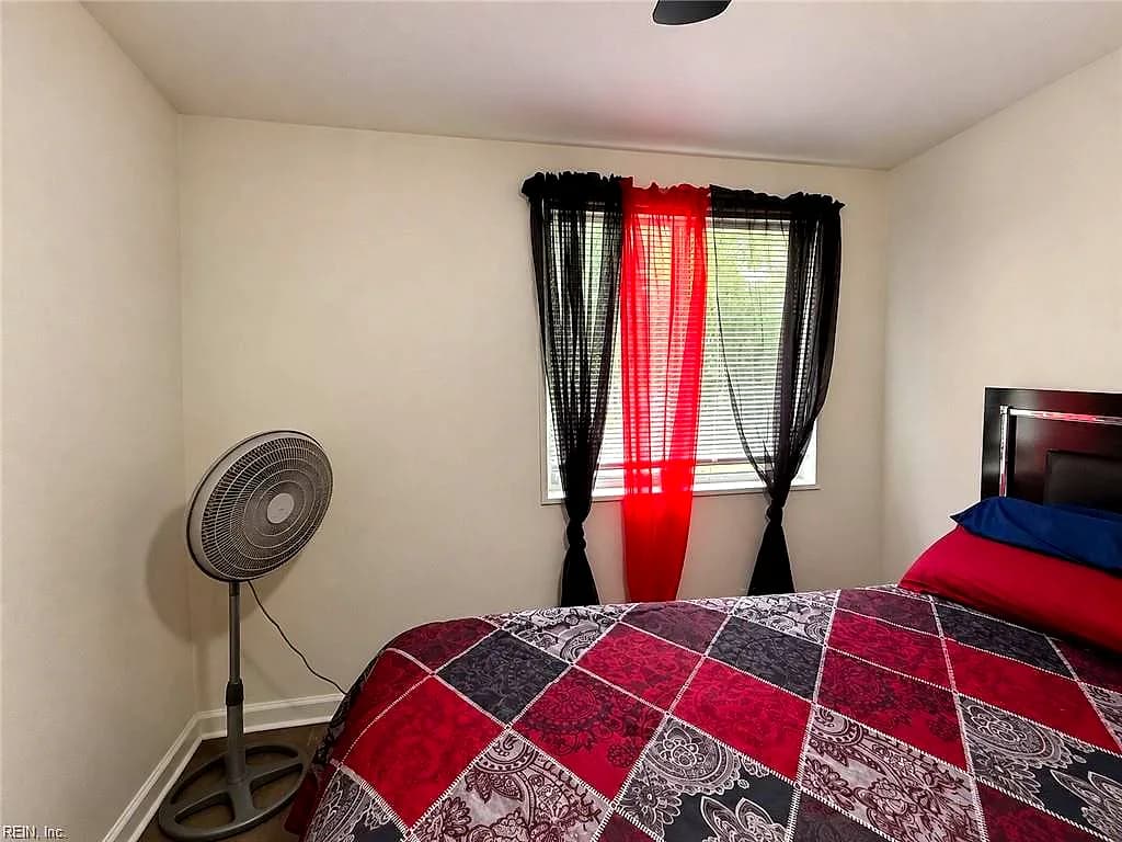 6524 Pasteur CT, NORFOLK VA 23513 thumb 6