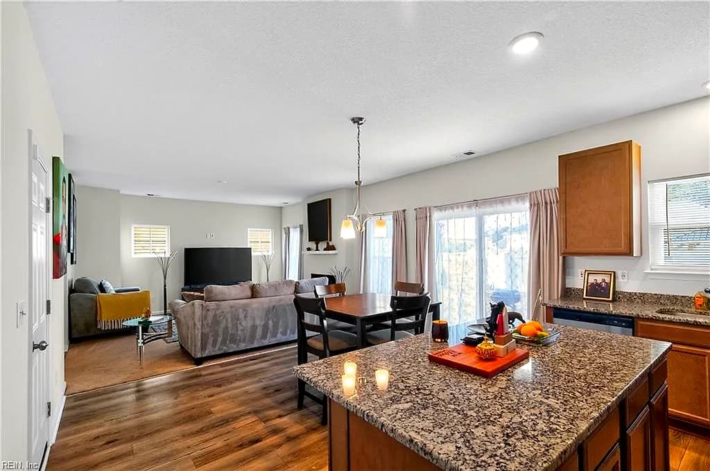 214 Veterans CT, SUFFOLK VA 23434 thumb 6