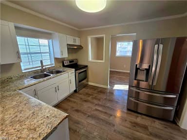 388 Poplar AVE, NEWPORT NEWS VA 23607 thumb 3