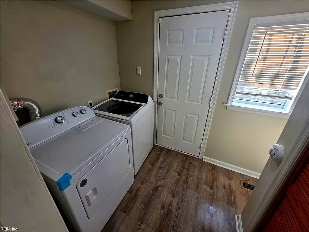 388 Poplar AVE, NEWPORT NEWS VA 23607 thumb 9