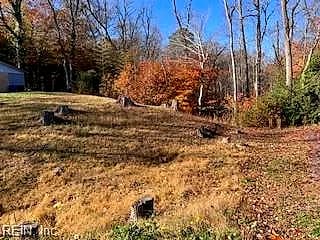 451 Eastwood DR, NEWPORT NEWS VA 23602 - Photo 3