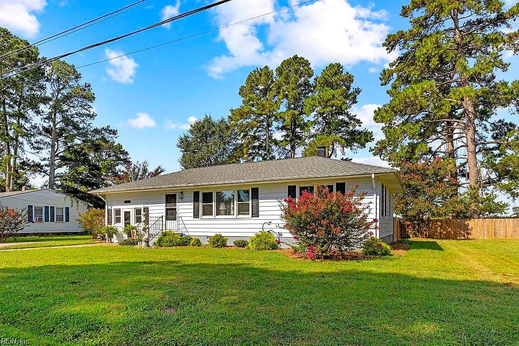 127 Beechwood DR, SUFFOLK VA 23434 - Main photo