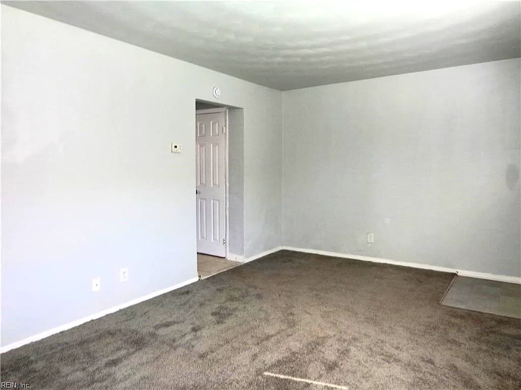 1625 W Pembroke AVE #4, HAMPTON VA 23661 thumb 7