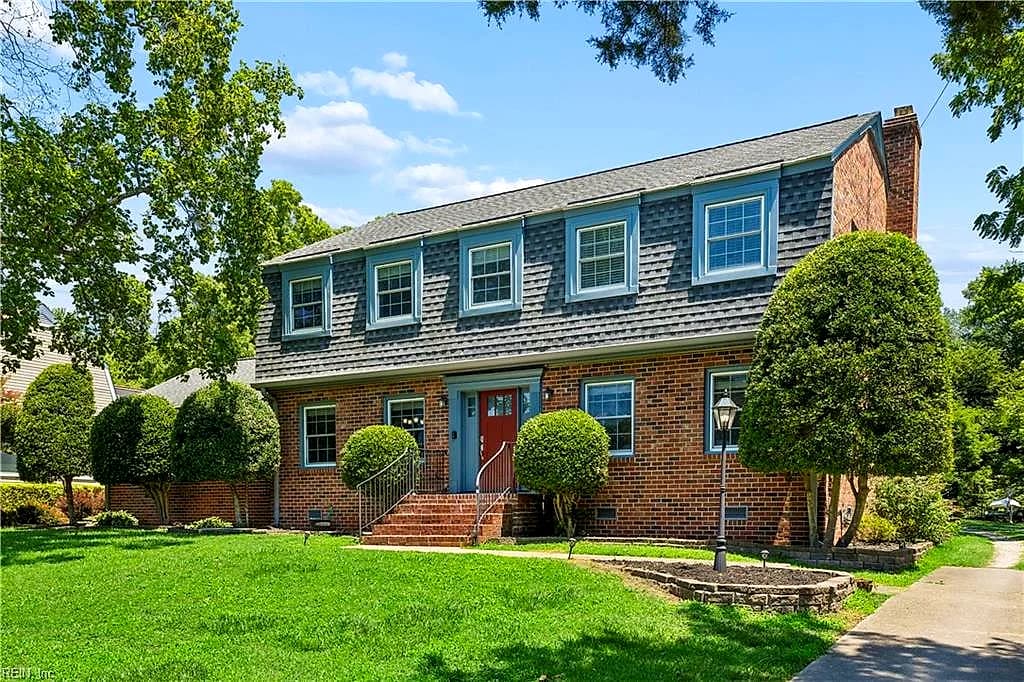 10 Digges DR, NEWPORT NEWS VA 23602 - Photo 3