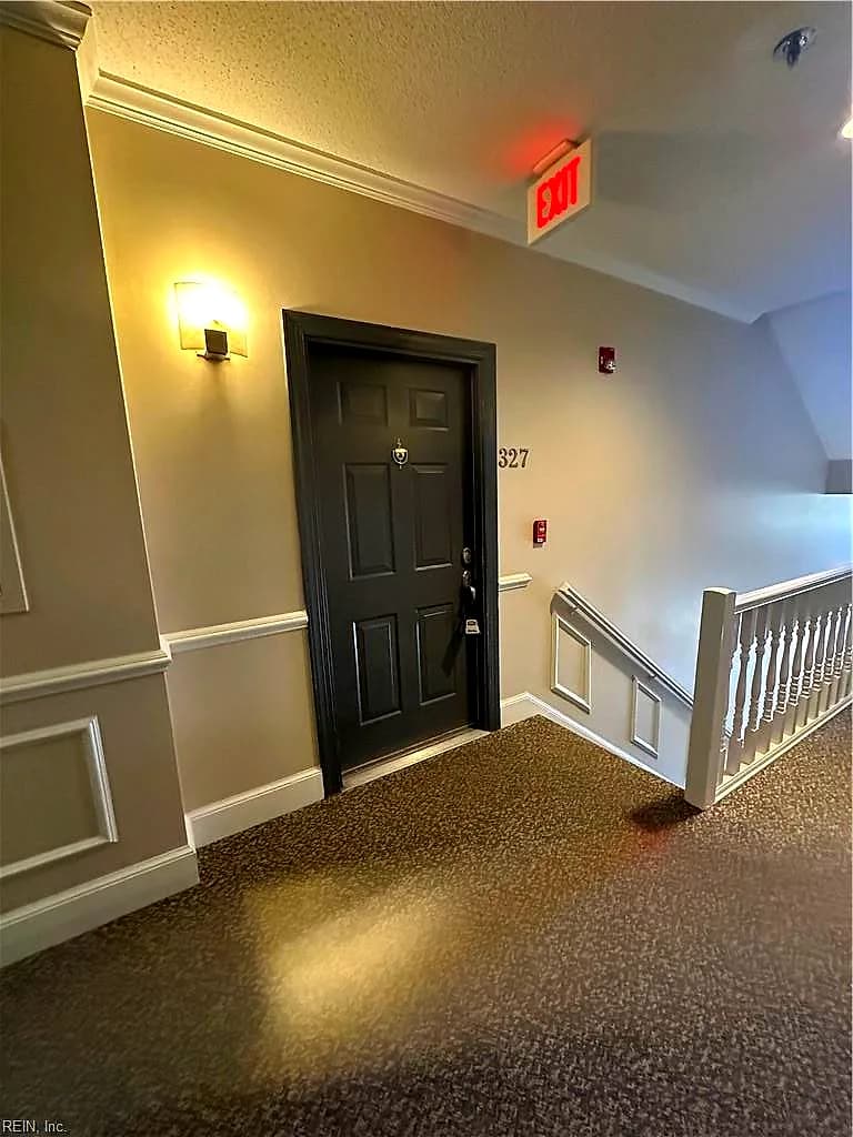 300 Yarmouth ST #327, NORFOLK VA 23510 - Photo 4