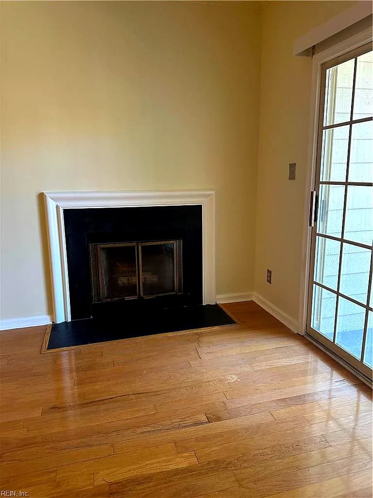 300 Yarmouth ST #327, NORFOLK VA 23510 thumb 8