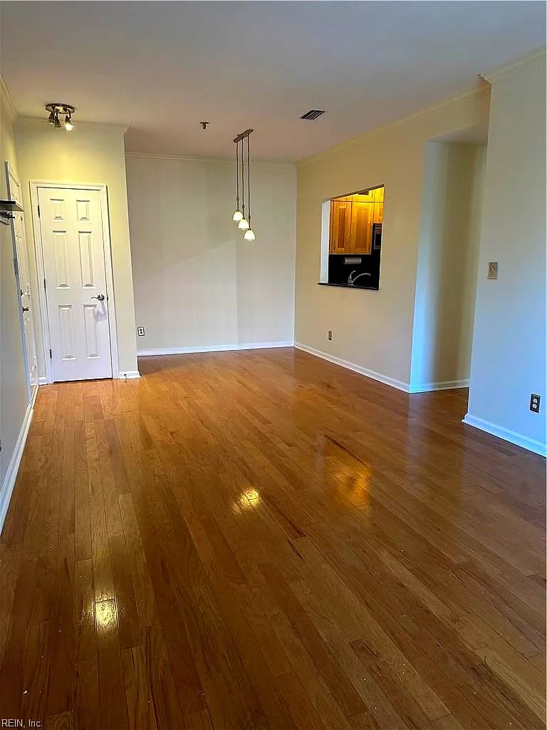 300 Yarmouth ST #327, NORFOLK VA 23510 thumb 9