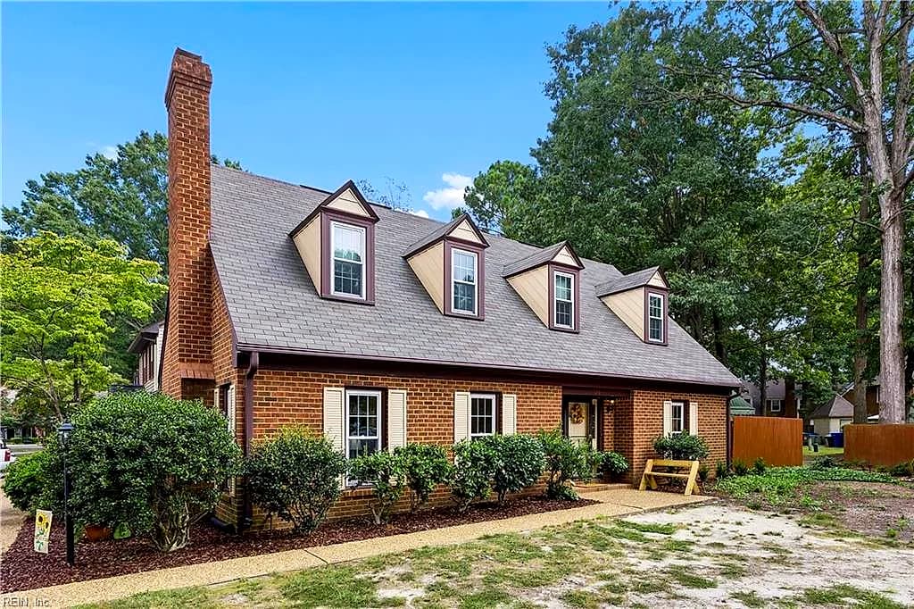 120 Sloane PL, NEWPORT NEWS VA 23606 - Photo 2