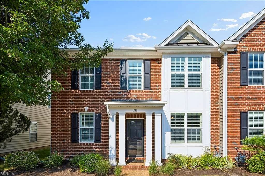 212 Lewis Burwell PL, WILLIAMSBURG VA 23185 - Photo 3