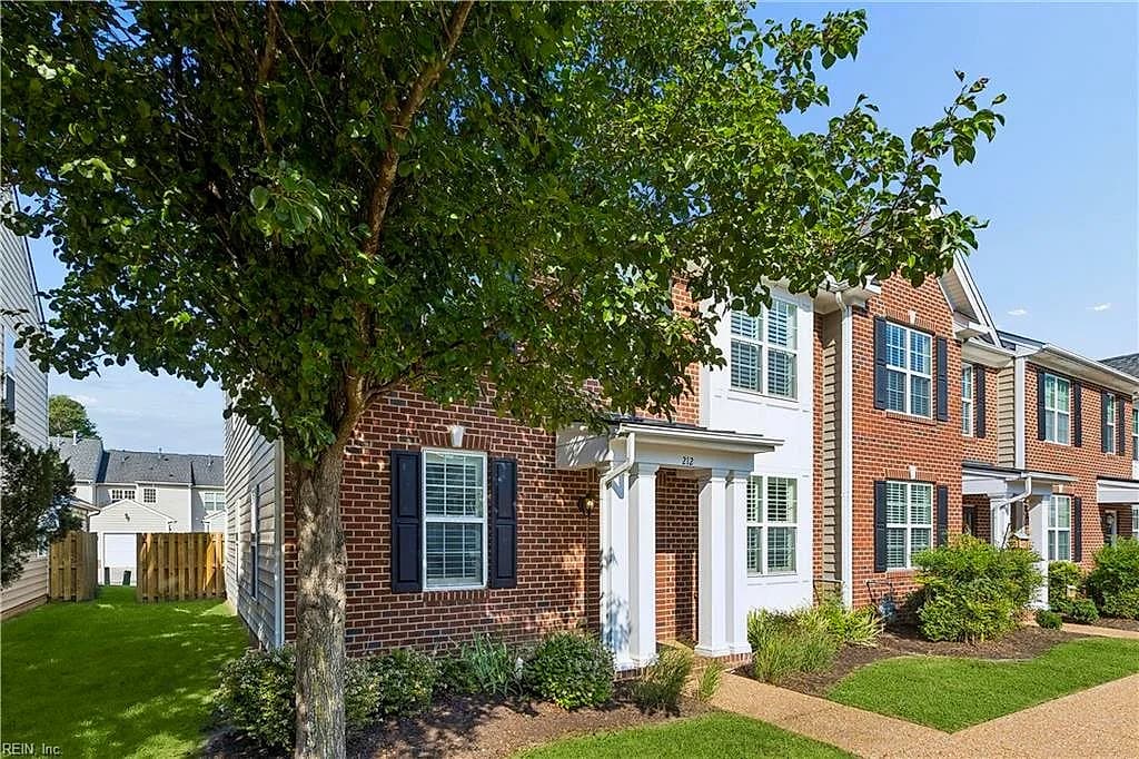 212 Lewis Burwell PL, WILLIAMSBURG VA 23185 - Photo 5