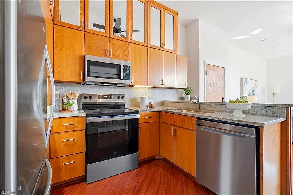 696 Mowbray ARCH #730, NORFOLK VA 23507 thumb 12