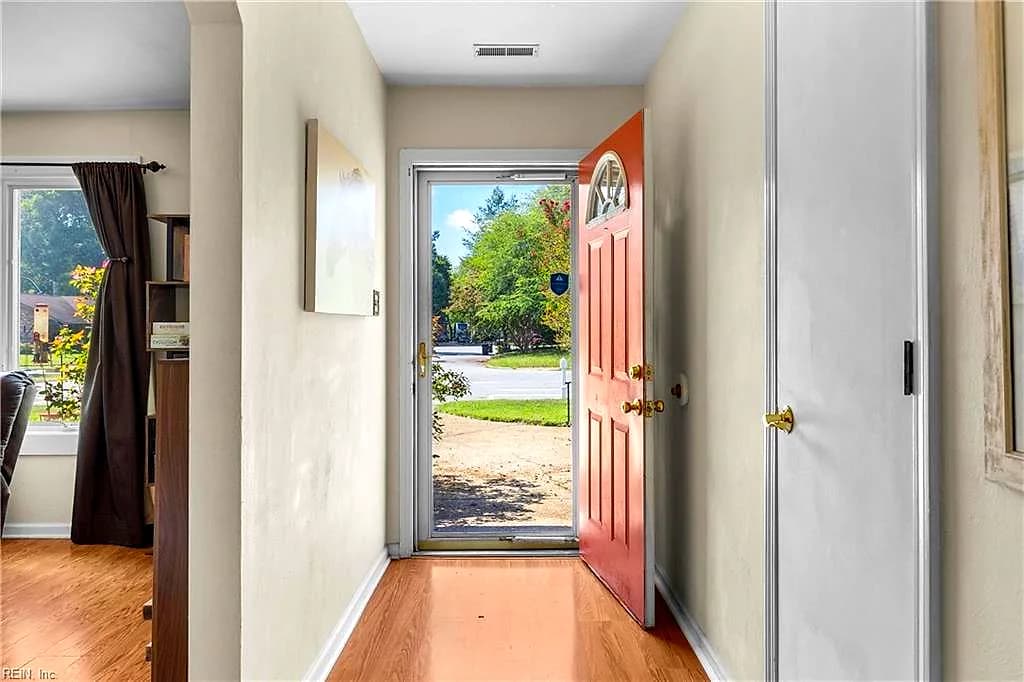 5352 Beaufain BLVD, VIRGINIA BEACH VA 23464 - Photo 3
