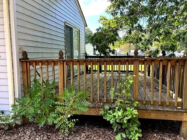 201 Cheadle Loop RD, SEAFORD VA 23696 thumb 8