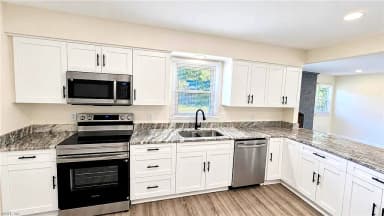 404 Redbrick DR, CHESAPEAKE VA 23325 thumb 5