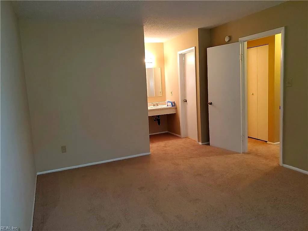 327 Thalia Station CT, VIRGINIA BEACH VA 23452 thumb 12
