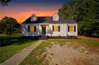 8 Van Patton PL, PORTSMOUTH VA 23701 thumb 3