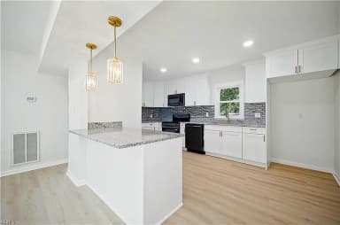 8 Van Patton PL, PORTSMOUTH VA 23701 thumb 8