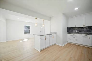 8 Van Patton PL, PORTSMOUTH VA 23701 thumb 10
