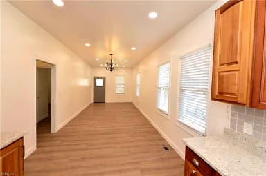 1301 W 37th ST, NORFOLK VA 23504 thumb 9