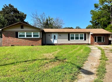 2209 Hilton CT, CHESAPEAKE VA 23324 thumb 1