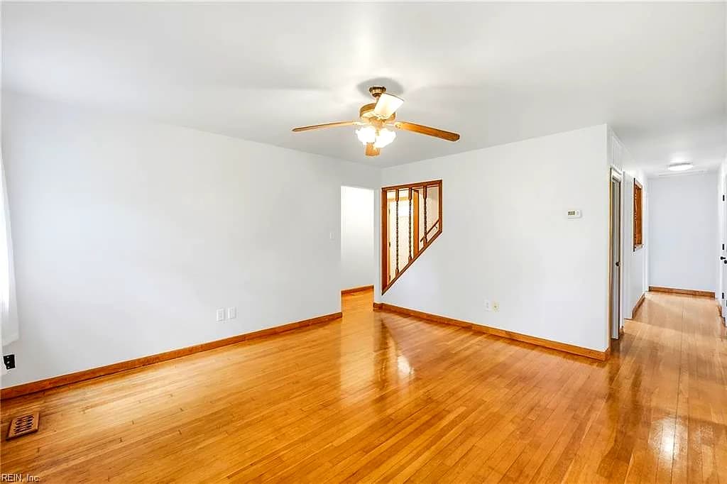 793 Fawn LN, NEWPORT NEWS VA 23602 - Photo 3