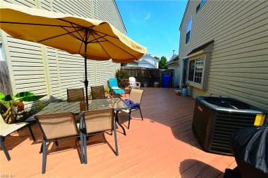 1216 Club Point DR, CHESAPEAKE VA 23322 thumb 5