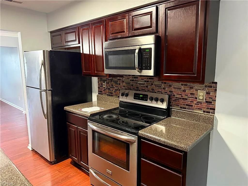 639 Biltmore DR, VIRGINIA BEACH VA 23454 thumb 8