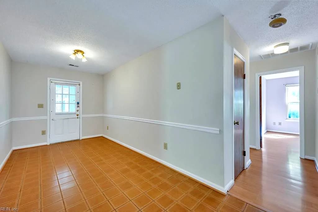 3437 Dana LN, VIRGINIA BEACH VA 23452 thumb 6