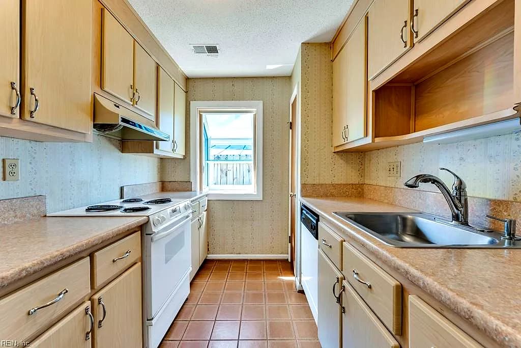3437 Dana LN, VIRGINIA BEACH VA 23452 thumb 9