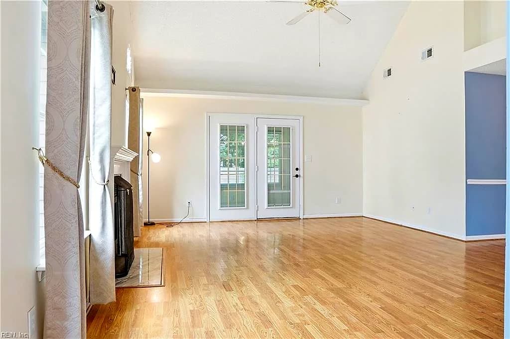 891 Holbrook DR, NEWPORT NEWS VA 23602 thumb 9
