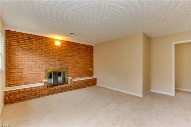 925 South AVE, NEWPORT NEWS VA 23605 thumb 9